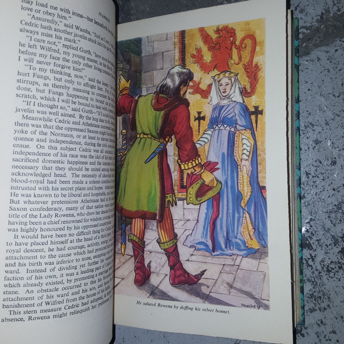 Ivanhoe by Sir Walter Scott - The Heirloom Library, Illustrated