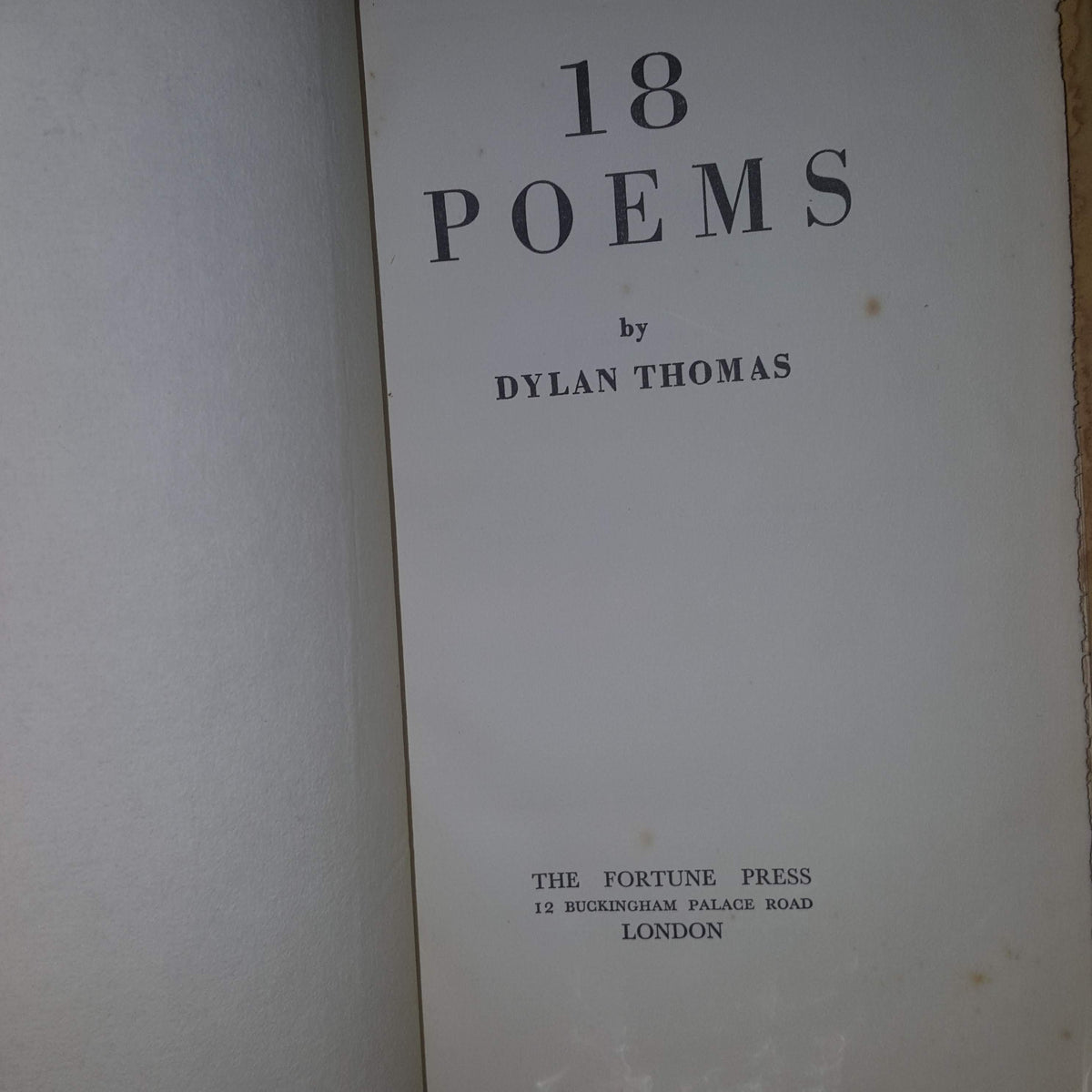 18 Poems by Dylan Thomas - 1st Edition, 1934