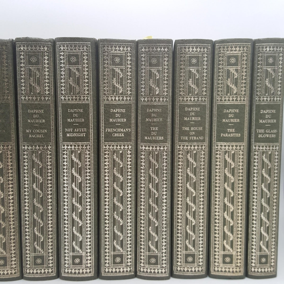 Daphne Du Maurier Collected Works, 1970s (16 Books)