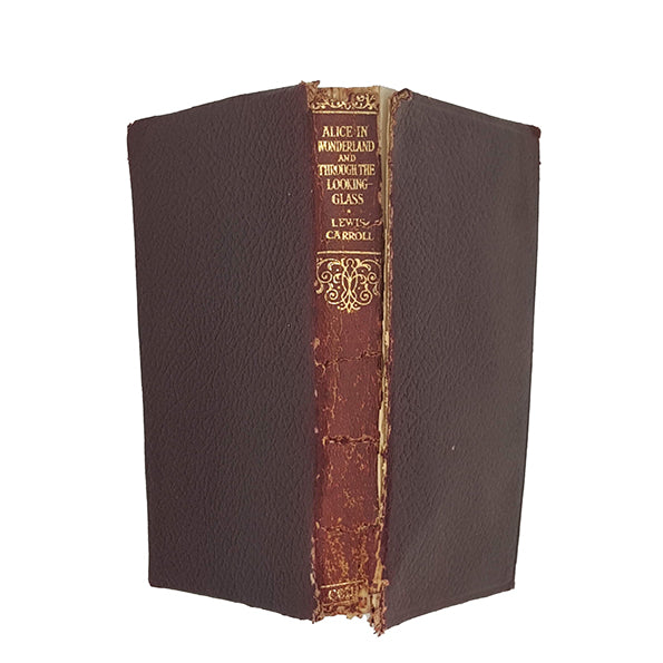Lewis Carroll's Alice in Wonderland and Through The Looking-Glass - Collins