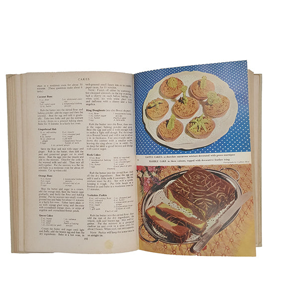 Woman's Own Cook Book - George Newnes, 1964