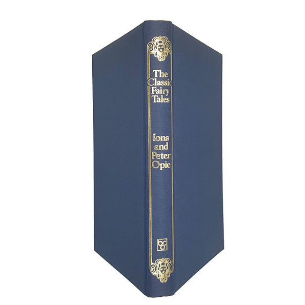The Classic Fairy Tales by Iona and Peter Opie - BCA, 1974