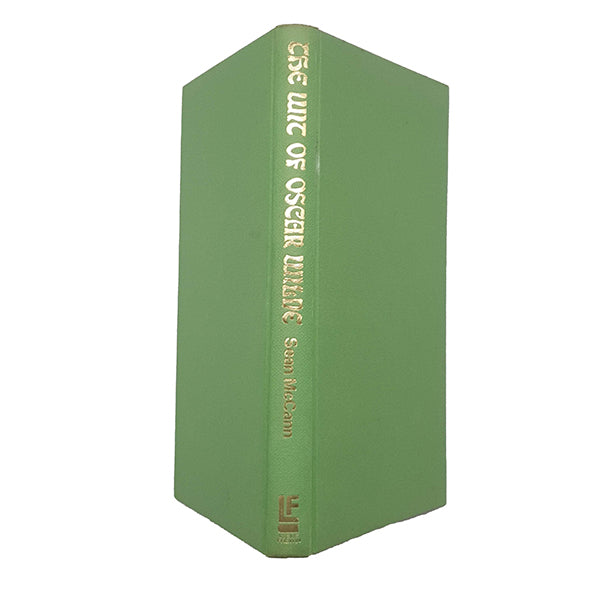 The Wit of Oscar Wilde - Leslie, 1969