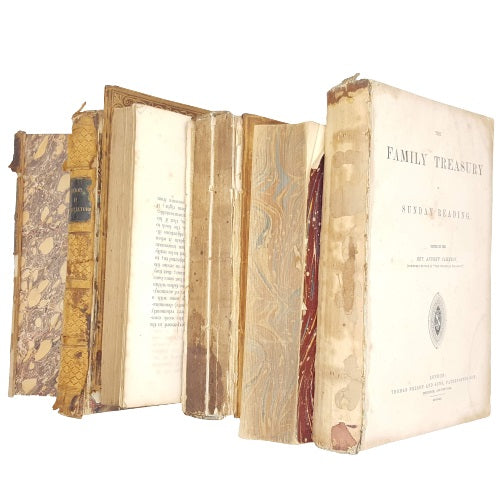 BOOKS BY THE METRE: Distressed and Authentic Collection