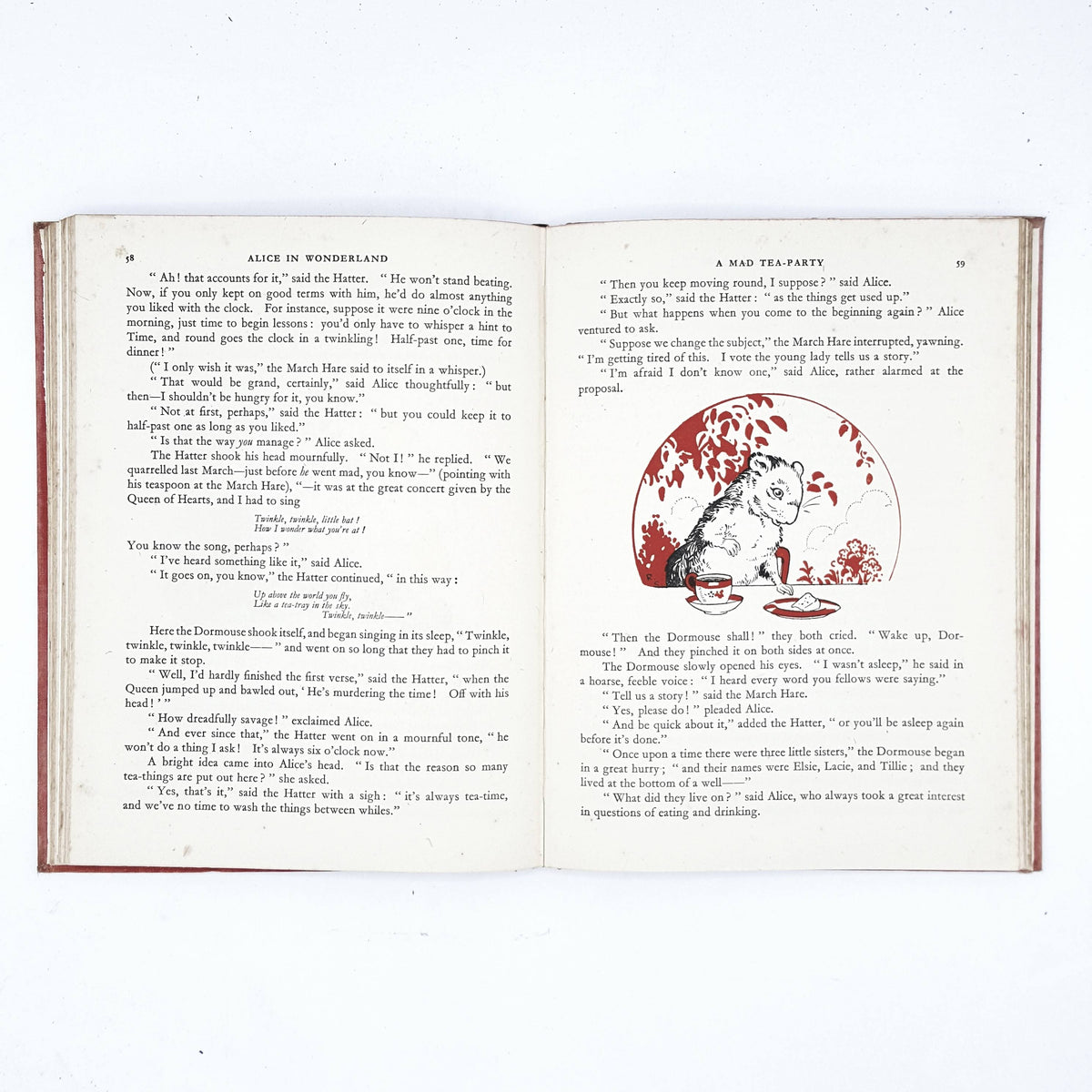 Illustrated Alice in Wonderland by Lewis Carroll