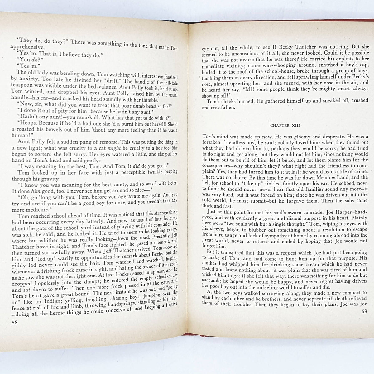adventures-tom-sawyer-mark-twain-country-house-library