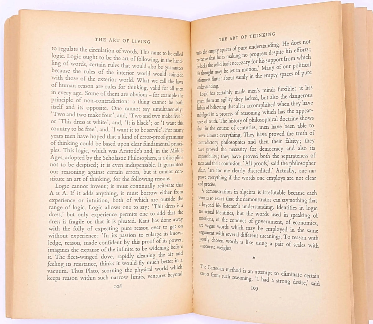 Vintage Penguin: The Art of Living by Andre Maurois 1960