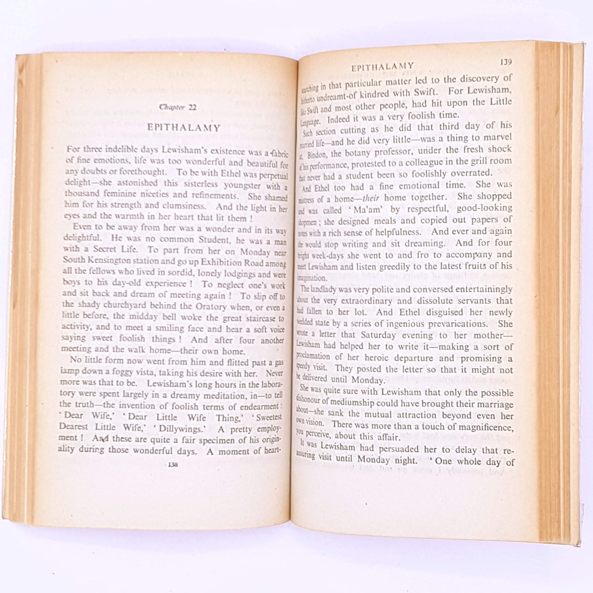 Penguin, H.G. Wells Love and Mr Lewisham