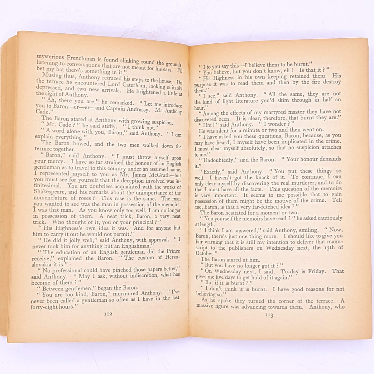 Agatha Christie - The Secret Of Chimneys