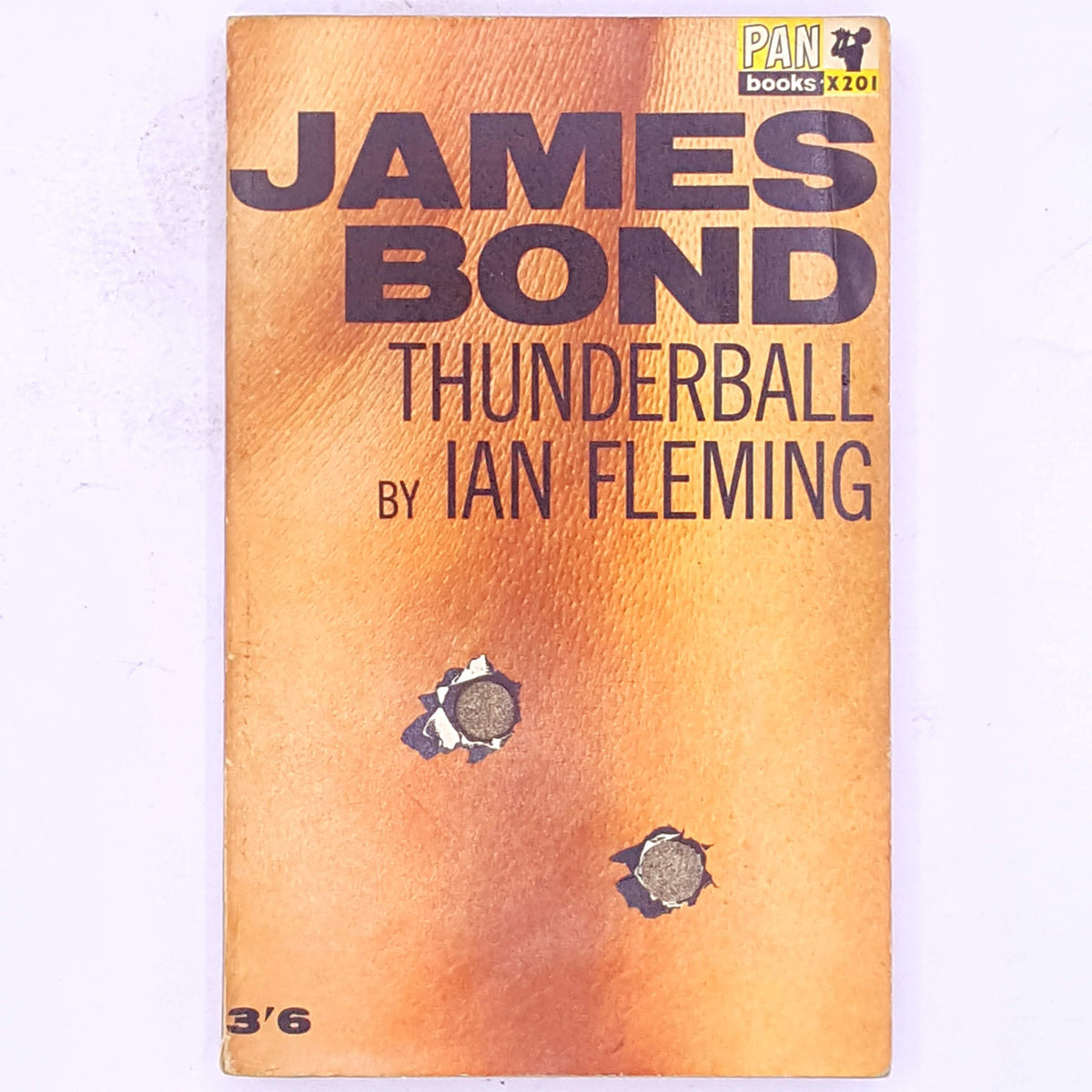 books-ian-fleming-thrift-patterned-country-house-library-British-secret-agent-thriller-secret-service-james-bond-antique-classic-decorative-old-vintage-thunderball-007-spy-crime-mystery-