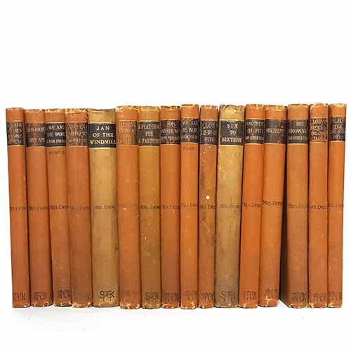 books-by-foot-country-house-library-brown-earth-collection