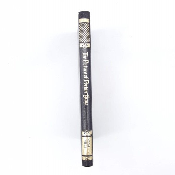 Oscar Wilde’s The Picture of Dorian Gray 1986 – Marshall Cavendish