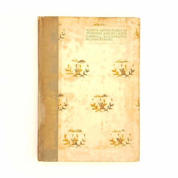Lewis Carroll's Alice's Adventures in Wonderland 1914 - Country House Library