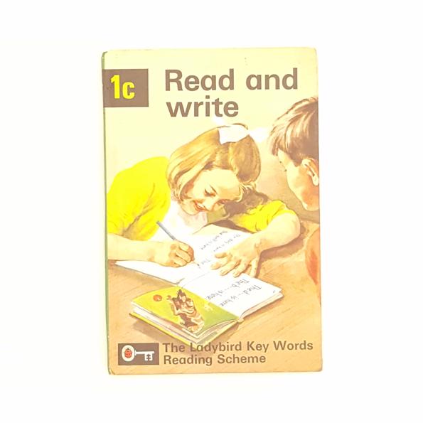 Ladybird 641 Key Words Reading Scheme: 1c Read and Write by W. Murray 1965 - Country House Library  