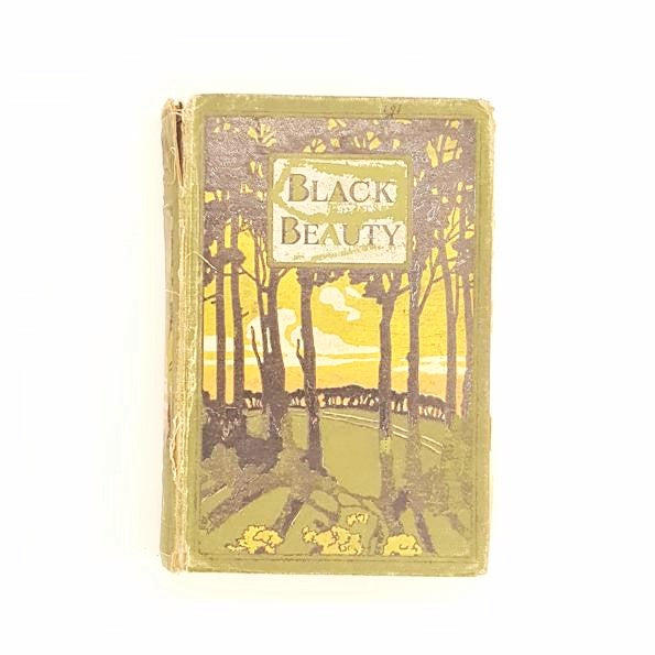 Anna Sewell's Black Beauty - Country House Library