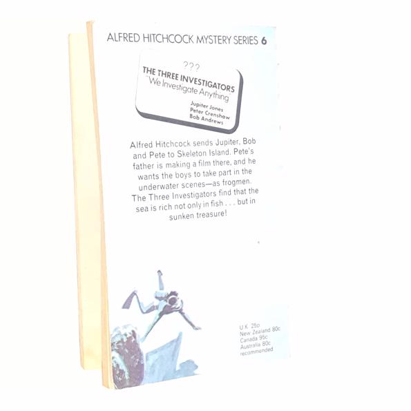 Secret of Skeleton Island by Robert Arthur 1974 - Armada