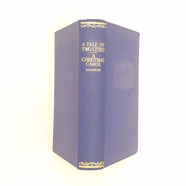 Charles Dickens' A Tale of Two Cities &amp; A Christmas Carol - Country House Library 
