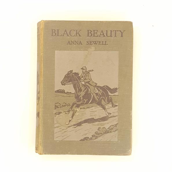 Anna Sewell's Black Beauty 1932 - Country House Library 