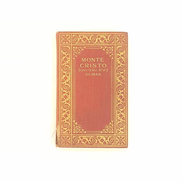 Alexandre Dumas' The Count of Monte Cristo - Country House Library 