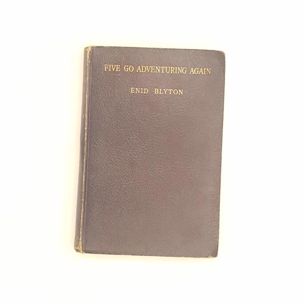 Enid Blyton's Five Go Adventuring Again 1947 - Country House Library