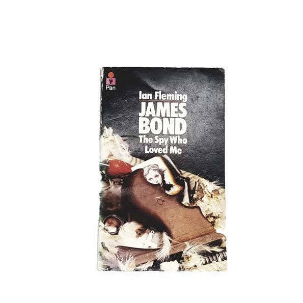 James Bond - The Spy Who Loved Me by Ian Fleming - Pan 1974