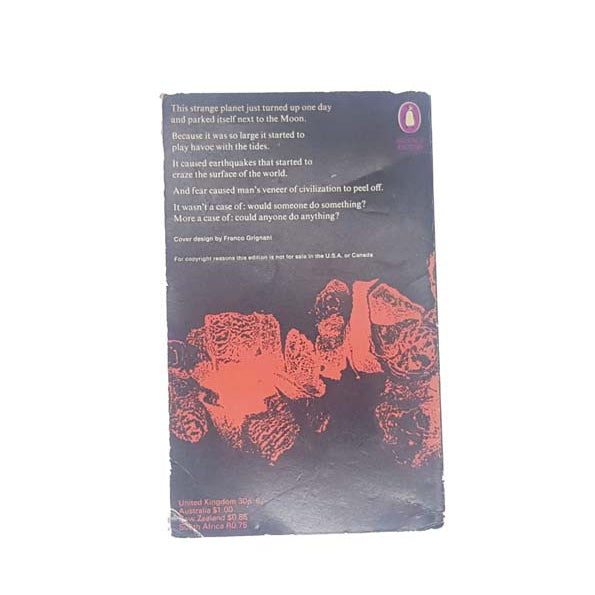 The Wanderer by Fritz Leiber, penguin, 1966