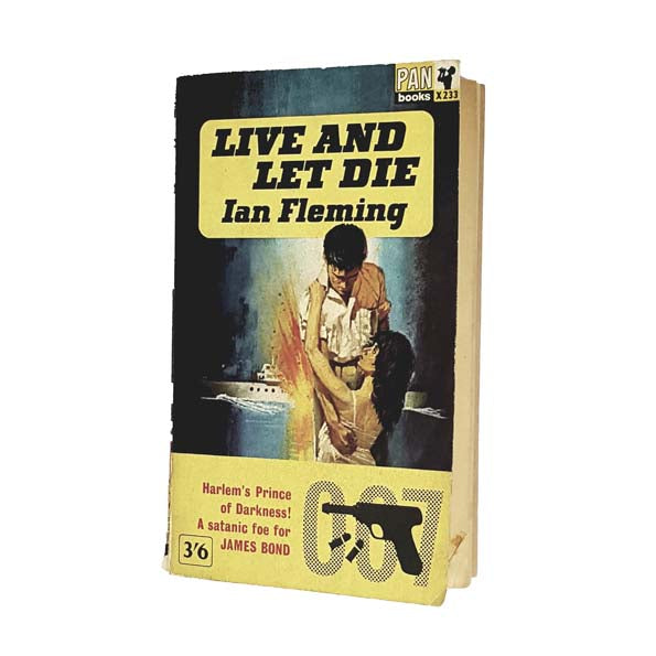 Live and Let Die by Ian Fleming 1961 - Pan Books
