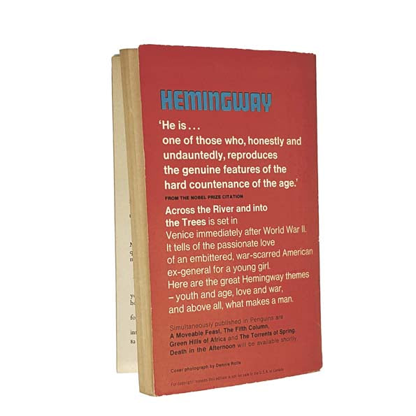 Ernest Hemingway's Across the River and Into the Trees 1966 - Penguin