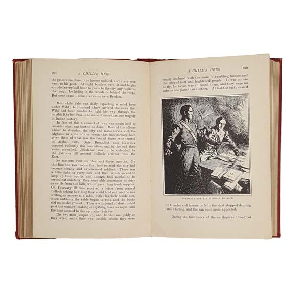 The Red Book of Heroes by Mrs. Lang, 1909