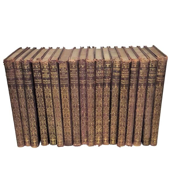 18 Thomas Hardy Leather Books - Macmillan, 1919