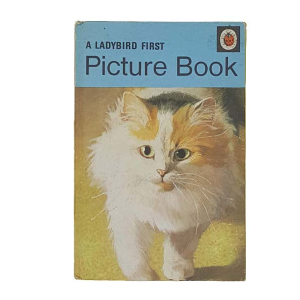 Ladybird 704 Picture Books: A First Picture Book