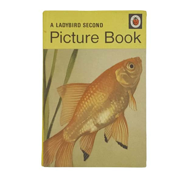 Ladybird 704 Picture Books: A Second Picture Book 1970