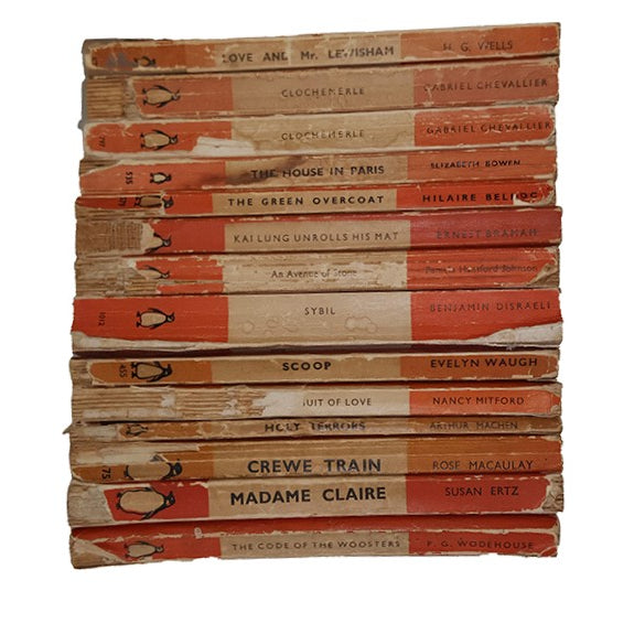 Well-Loved Books by the Foot: Horizontal Stripe Orange Penguin Collection