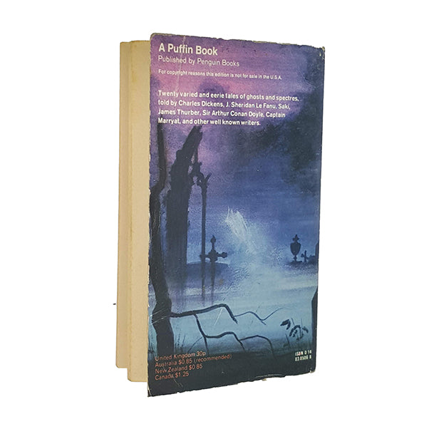 Ghosts, Spooks and Spectres edited by Charles Molin - Puffin 1976