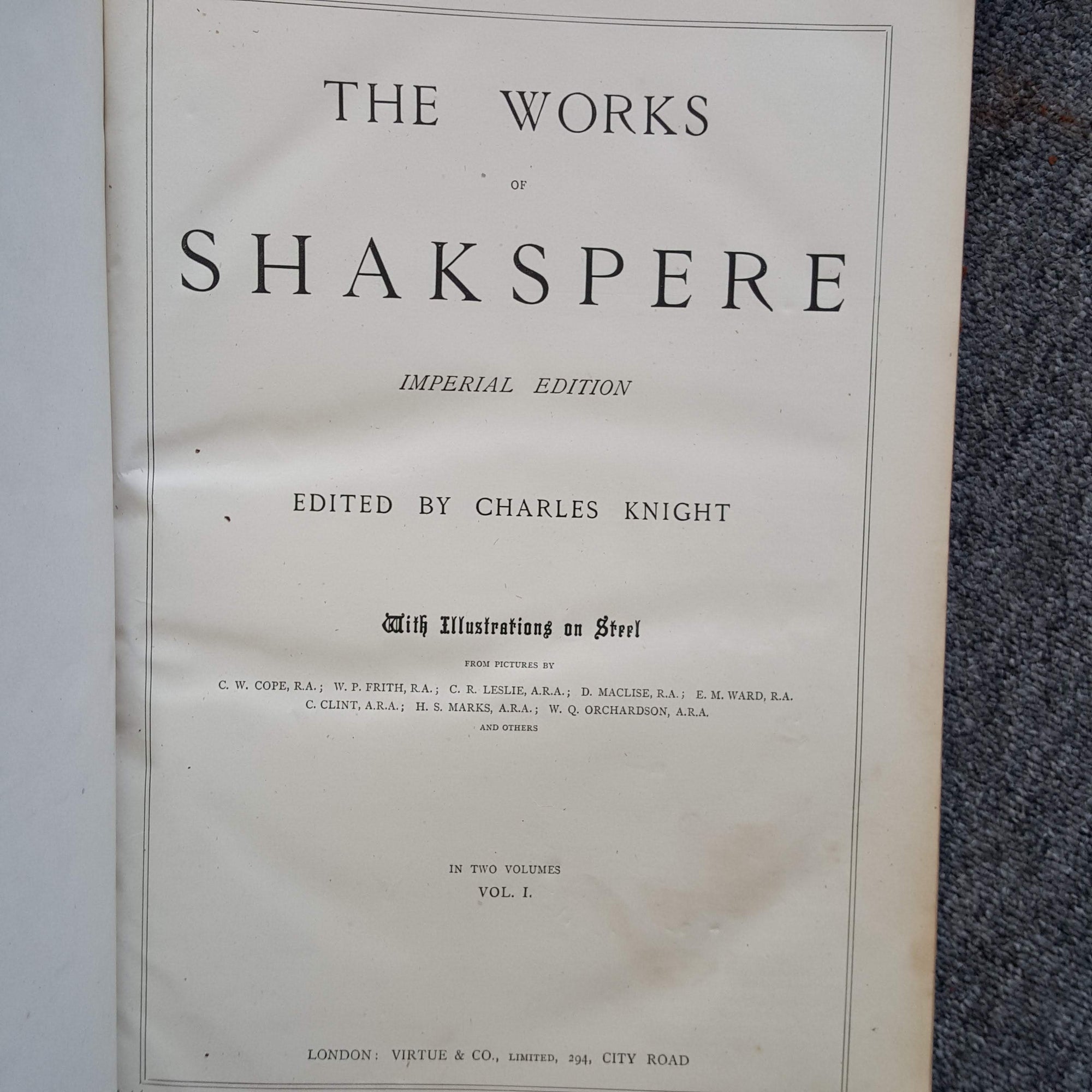 The Imperial Shakespeare Collection (4 Large Books)