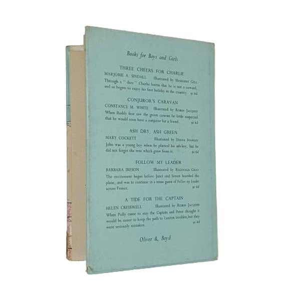 Puffin Cove by Marjorie A. Sindall - Oliver &amp; Boyd 1967